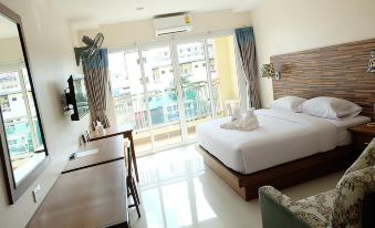 Dhotel Pattaya
