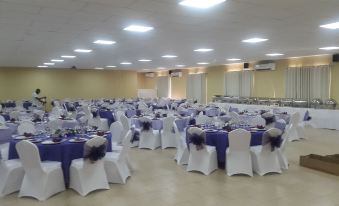 Hotel Moatize - Housity