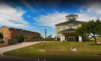 Days Inn & Suites by Wyndham Mineral Wells