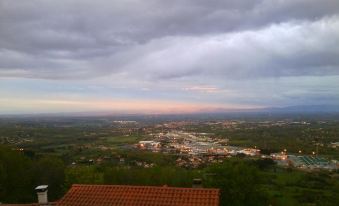 La Chatellenie - Housity
