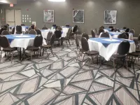 Holiday Inn & Suites ROCHESTER - MARKETPLACE by IHG