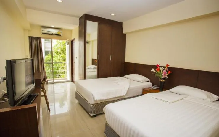 ห้องซูพีเรียร์ เตียงใหญ่ 1 เตียง