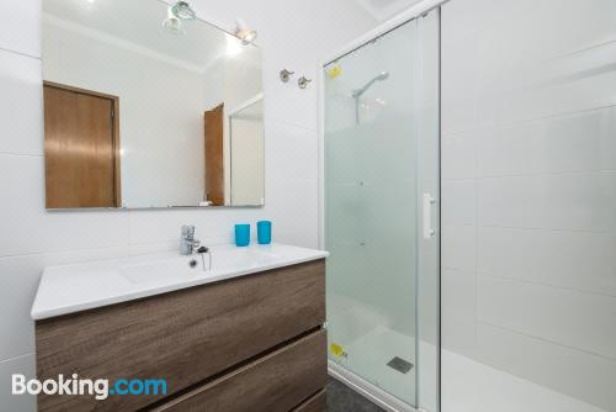 Elianto Three-Bedroom Villa