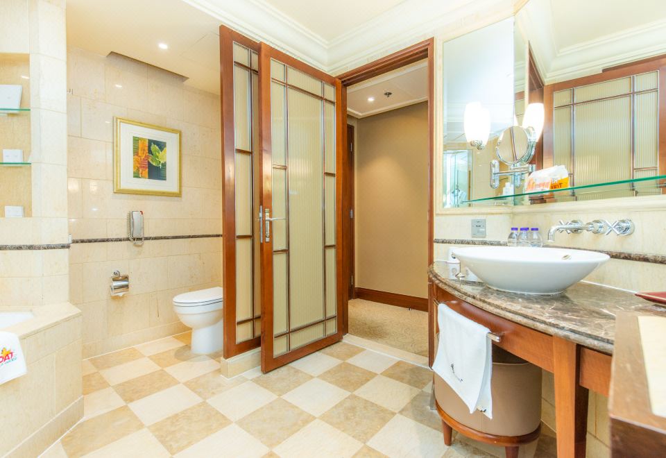 the Hongta Hotel, A Luxury Collection Hotel, ShanghaiB.Duck Themed Suite