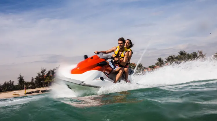 峴港海灘鉑爾曼度假酒店設施