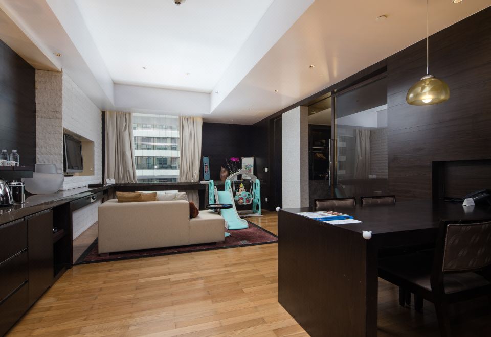 Grand Hyatt GuangzhouThemed Deluxe Suite