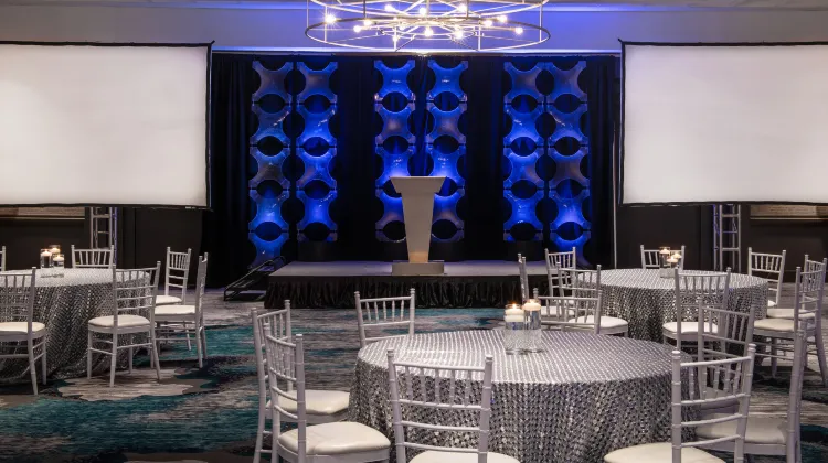 Sheraton Oklahoma City Downtown Hotel restaurant