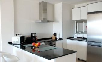 Apartment with 2 Bedrooms in Alicante, with Shared Pool, Furnished Terrace and Wifi Near the Beach