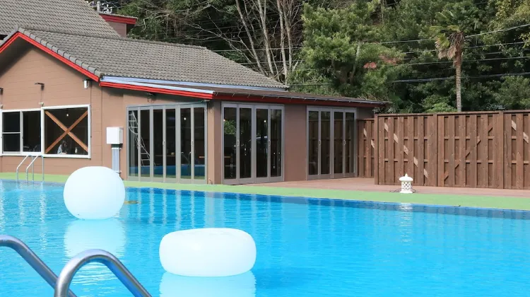 Amis Droles-アミ・ドローラ-LIBERTY RESORT 外観