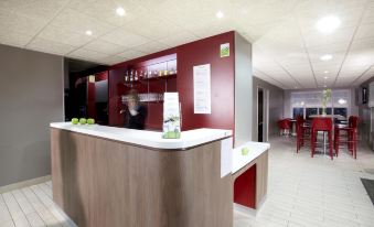 Hotel Inn Design Resto Novo Sainte Luce Sur Loire