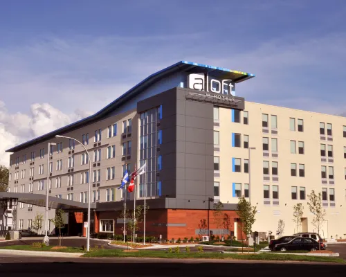 Aloft Montreal Airport Hotels in Dorval