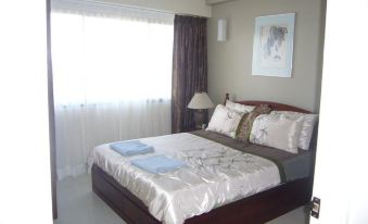 Susies Seaview Resort Suites at Sri Sayang Batu Ferringhi