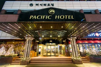 Pacific Hotel