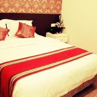 Bilik Deluxe Double Kupon Adel Hotel