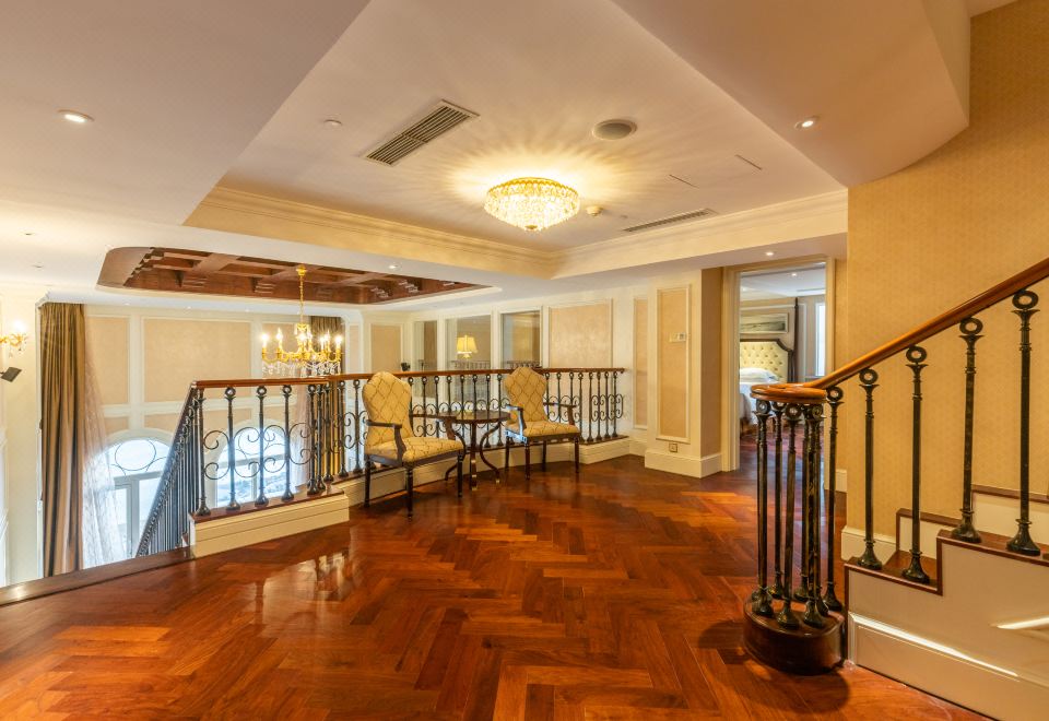 the Castle Hotel, A Luxury Collection HotelPremier Sea-View Three-Bedroom Duplex Apartment Suite 190