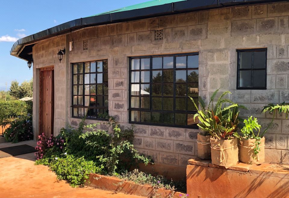 Mount Elgon Guest House - Housity