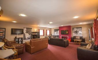 Dare Valley Accommodation - Housity