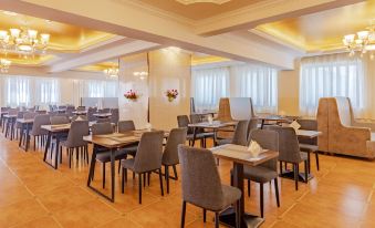 Vienna Hotel (Hefei North 2nd Ring International Auto City)