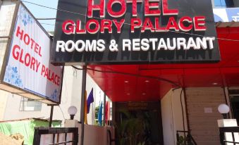 OYO 11945 Hotel Glory Palace
