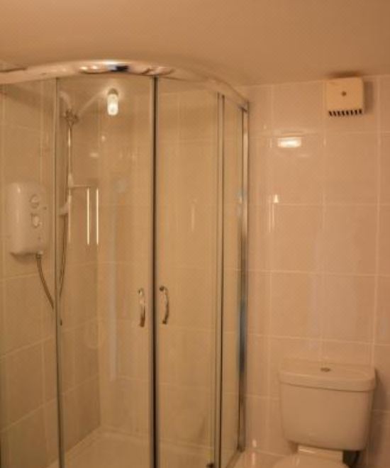 双人房（带独立浴室）