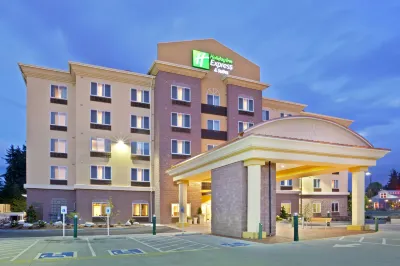 Holiday Inn Express & Suites SEATTLE NORTH - LYNNWOOD by IHG Hotels in 