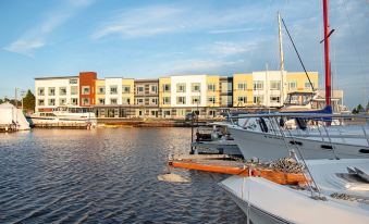 Fairfield Inn & Suites Duluth Waterfront