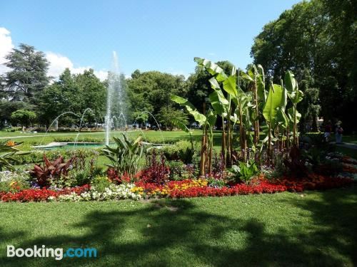 高级一卧室带阳台公寓