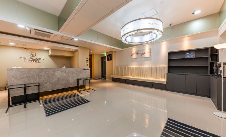 CS Plaza Hotel - Housity