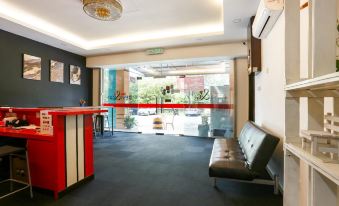 OYO 90460 Hotel KL2f Rest & Go