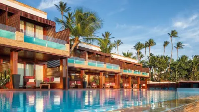 Essenza Hotel Отели в г. 