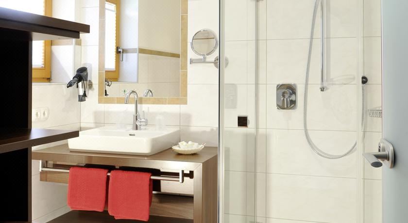 Familienhotel Moos-Alm Double Room with Balcony