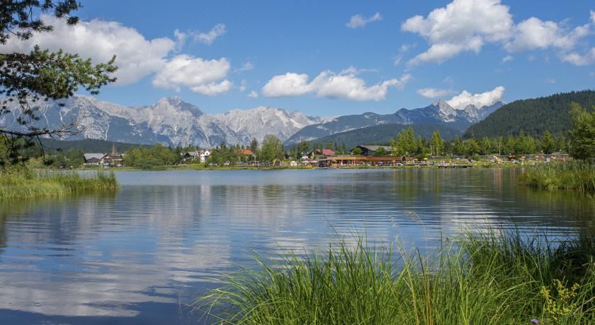 一卧室公寓（带阳台）