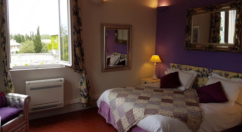 城堡景豪华双人间