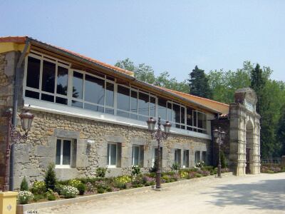 Hotel Balneario de Alceda 住宿飯店