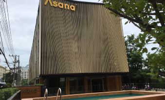 Asana Hotel & Residence
