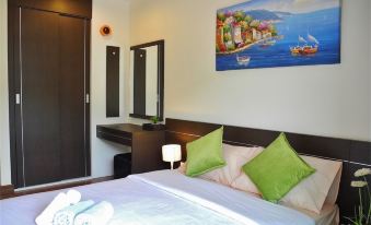 Phuket Villa Patong 1 Bedroom Apartment Mountain View