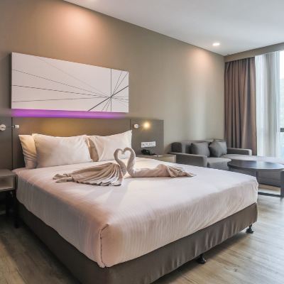 Deluxe King Room Kupon alia damansara by Subhome