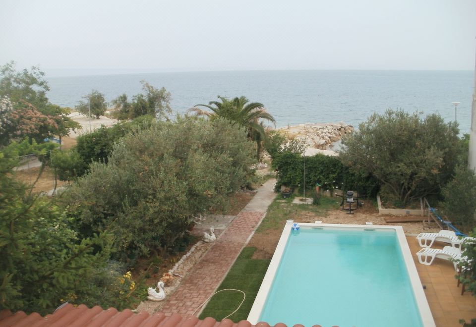 Hotel Beach Apartments Toni, Leisure & Recreation, Outdoor Swimming Pool