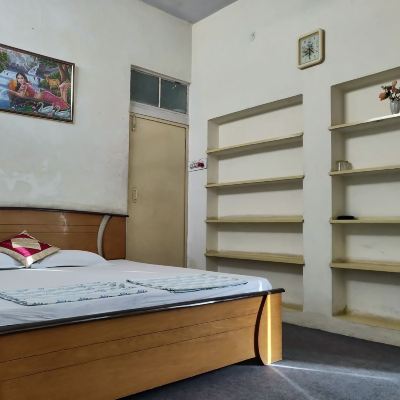Standard Double Room with Double Bed-Non-Smoking