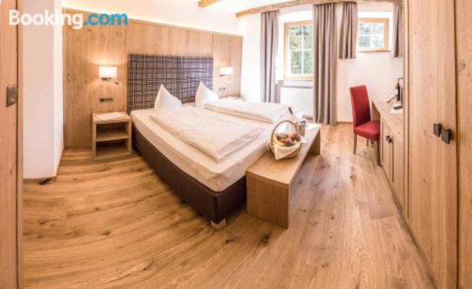 豪华双人房（带阳台）