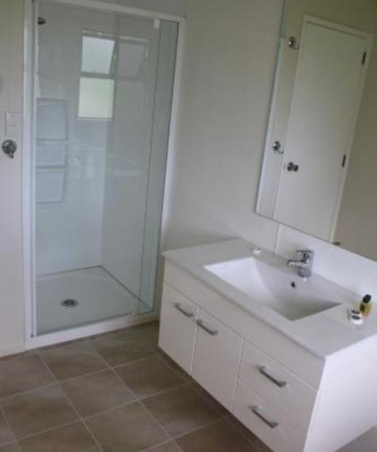 Bucks Point - Norfolk Island Holiday Homes Four-Bedroom House