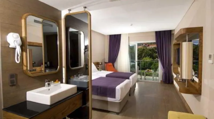 Casa de Maris Spa & Resort Hotel Adult Only 16 Plus Room
