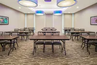 La Quinta Inn & Suites by Wyndham McAllen la Plaza Mall