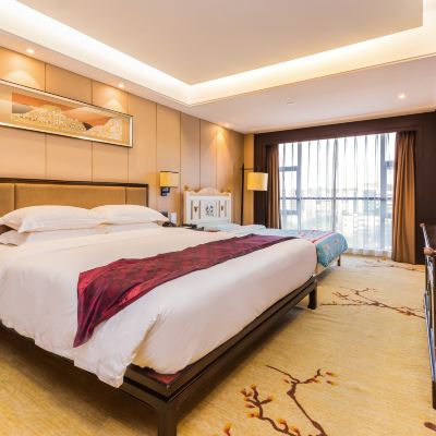 家庭套房（家庭尊享 | 眺望清暉園 | 孩童樂園） 佛山順德香雲紗園林飯店優惠