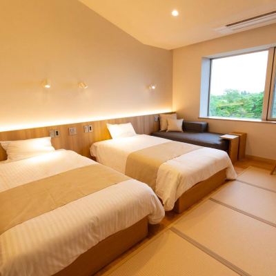 Twin Room With Tatami Floor And Shared Bathroom-Non-Smoking 休暇村　茶臼山高原 クーポン