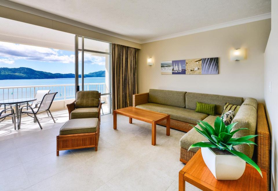 海景惠特桑迪公寓13层E1305（非服务式）