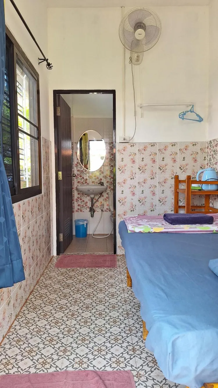 Single Room With Fan And Private Bathroom