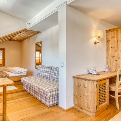 Deluxe Double Room Posthotel Kassl Promo Code