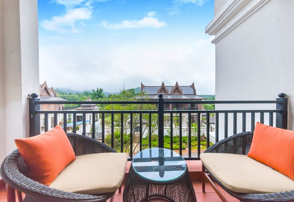 Angsana XishuangbannaDai-Culture King