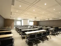 Atour Hotel (Kong Family Mansion) Hotels in Qufu